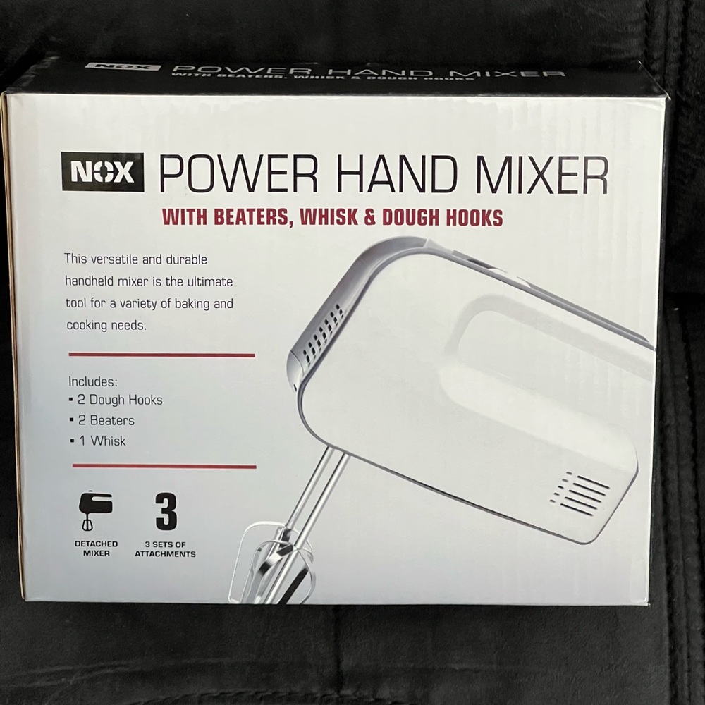 New in Box-POWER HAND MIXER-3 Sets of Attachments-Dough Hooks-Beaters-Whisk